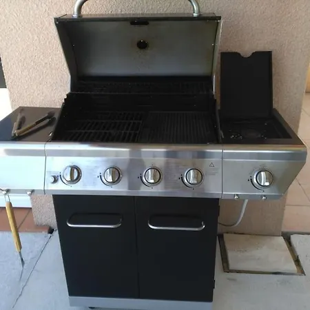 Au Calme Avec Piscine Chauffee Privee * Labastide-Marnhac