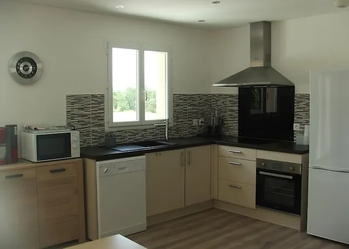 Au Calme Avec Piscine Chauffee Privee Labastide-Marnhac