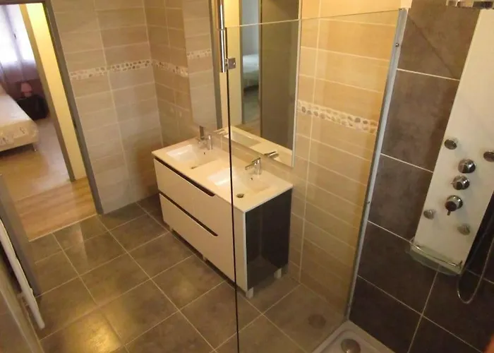 Au Calme Avec Piscine Chauffee Privee Labastide-Marnhac