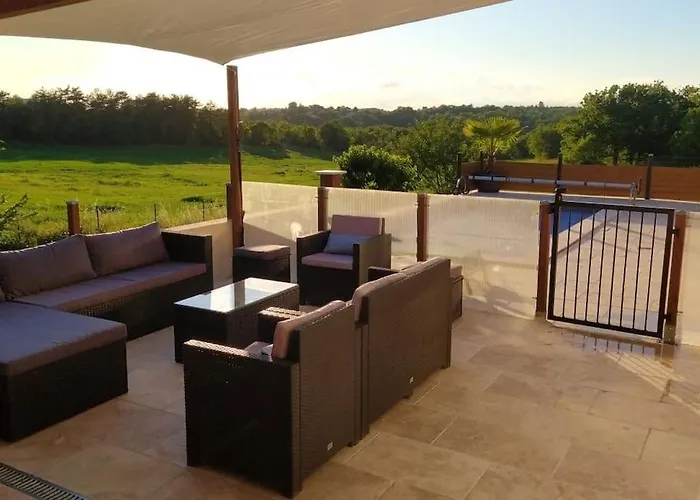 Au Calme Avec Piscine Chauffee Privee * Labastide-Marnhac